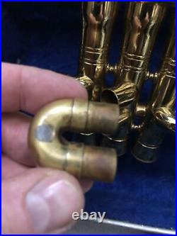 $ALE VINTAGE BUESCHER THE 400 Bb TRUMPET VERY GOOD CONDITION & CASE LACQUER HOR