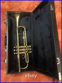 BUESCHER 400 TRUMPET Ready To Play