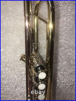 Bach TR500 Trumpet Professionally Refurbished With Case 7C Mouthpiece EUC Polished