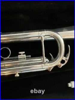 Beautiful BLESSING BTR-1460G Trumpet & Case EXCELLENT