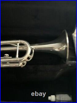 Beautiful BLESSING BTR-1460G Trumpet & Case EXCELLENT