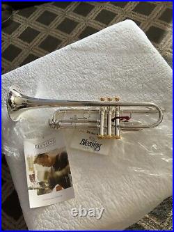 Beautiful BLESSING BTR-1460G Trumpet & Case EXCELLENT