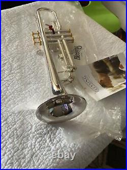 Beautiful BLESSING BTR-1460G Trumpet & Case EXCELLENT