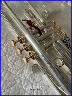 Beautiful BLESSING BTR-1460G Trumpet & Case EXCELLENT