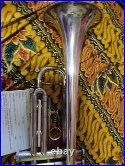 Getzen Eterna Doc Severinsen Silver Trumpet. 1977. SK3033