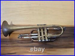 Getzen Super Deluxe Tone balanced Vintage Trumpet 80981 Plays Needs Restoration