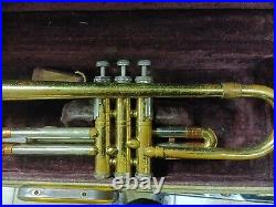 Getzen Super Deluxe Vintage Trumpet And Og Case Burgundy Interior. 72368 Patpend