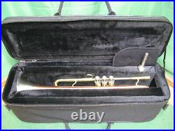 Holton Super Collegiate Trumpet 1957 Brushed Calicchio Case & Holton 67 MP