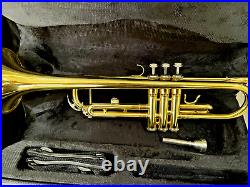 Kaluolin Trumpet TR-8335 Gold Hard Case Professional Performance Trumpet