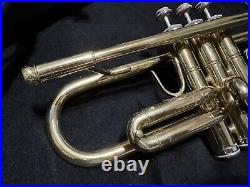 Mark II Trumpet With Hard Case And 7C Mouthpiece GREAT PLAYER