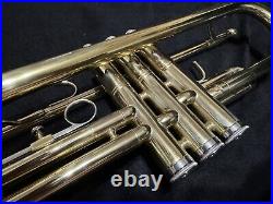 Mark II Trumpet With Hard Case And 7C Mouthpiece GREAT PLAYER