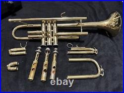 Mark II Trumpet With Hard Case And 7C Mouthpiece GREAT PLAYER