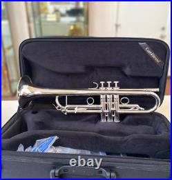 New Carol Brass CTR-5000L-YSS-Bb-S Bb Pro Silver Trumpet with Case, Mouthpiece