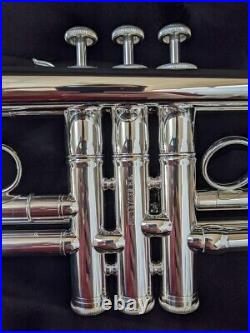 New Carol Brass CTR-5000L-YSS-Bb-S Bb Pro Silver Trumpet with Case, Mouthpiece