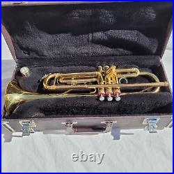 Trumpet Yamaha YTR 2335 Bb Trumpet with Mouthpiece and Case