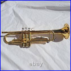 Trumpet Yamaha YTR 2335 Bb Trumpet with Mouthpiece and Case