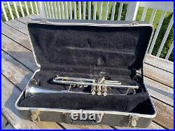 Vintage Getzen Eterna Doc Severinsen Silver Professional Trumpet SK22942 NICE