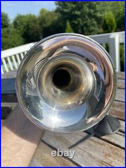 Vintage Getzen Eterna Doc Severinsen Silver Professional Trumpet SK22942 NICE