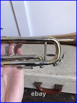 Vintage Rare 1962 Holton Model 50 Professional Trumpet With Original Case NICE