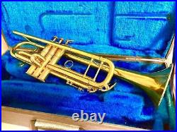 YAMAHA Trumpet Xeno YTR-8335