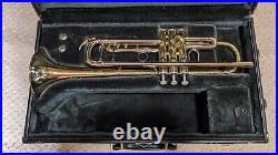 YAMAHA Trumpet Xeno YTR-8335 Gold with Hard Case