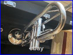 YAMAHA YTR 4320ST TRUMPET withYTR6340ST TRIGGER, MADE IN JAPAN 1985-1993, MINTY