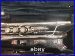 Yamaha Xeno 8335RGS Silver Trumpet-Reversed Leadpipe, Gold Brass Bell, Nice