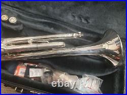 Yamaha Xeno 8335RGS Silver Trumpet-Reversed Leadpipe, Gold Brass Bell, Nice