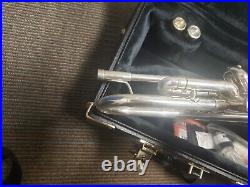 Yamaha Xeno 8335RGS Silver Trumpet-Reversed Leadpipe, Gold Brass Bell, Nice