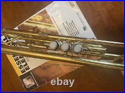 Yamaha YTR 2335 Trumpet with Mouthpiece