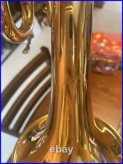 Yamaha YTR 2335 Trumpet with Mouthpiece