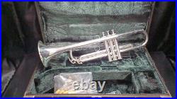 Yamaha YTR-8330ST Professional trumpet silver Maintenance completed withcase